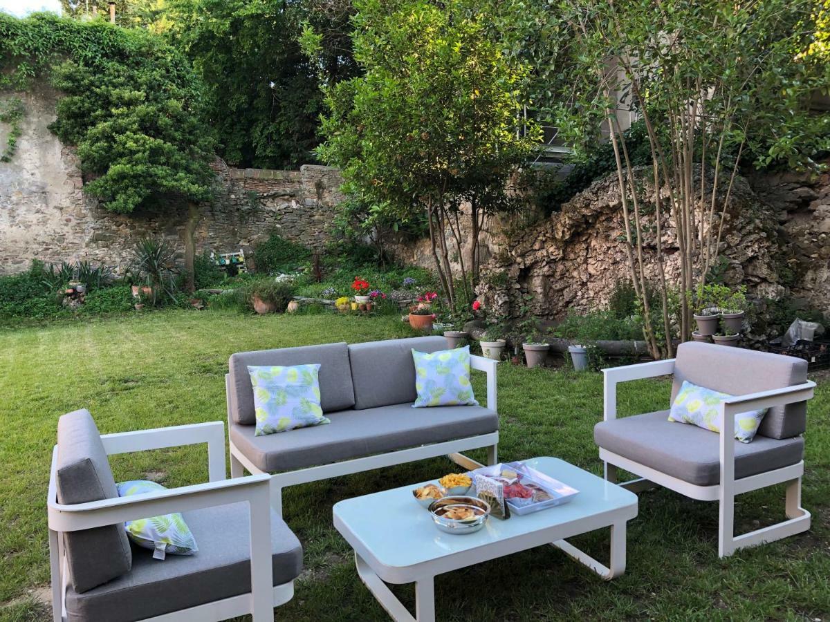 Bed and Breakfast Le Coeur De La Bastide - Adult Only Carcassonne Exteriér fotografie